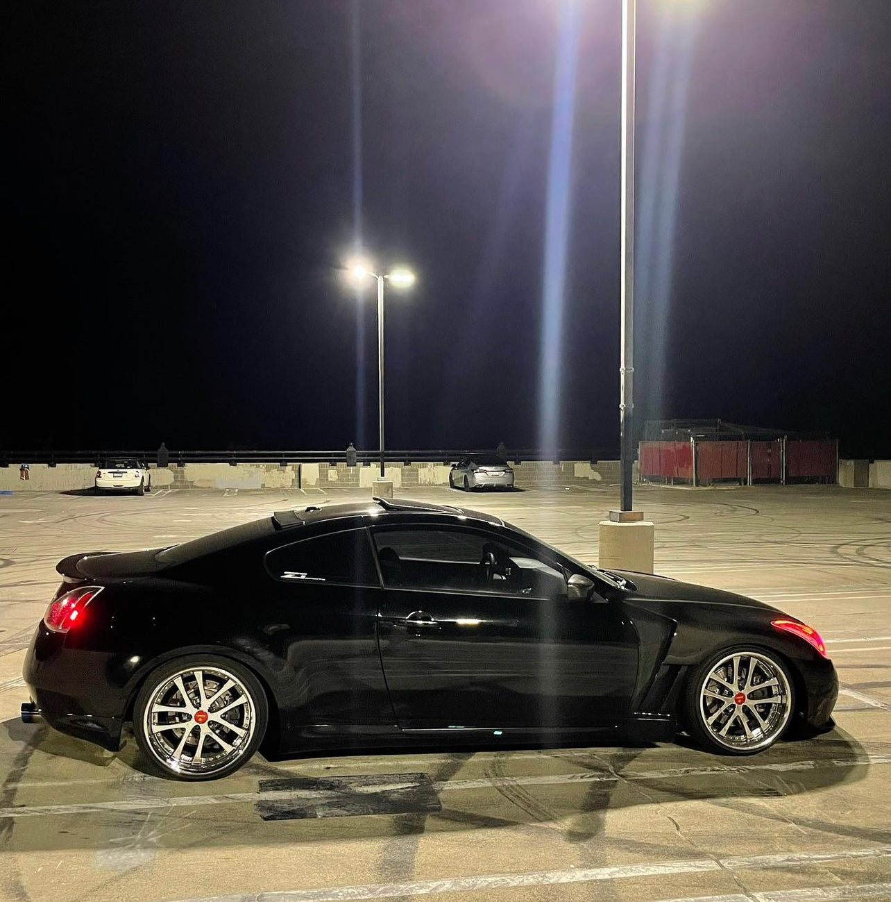 2008 + G37 coupe M-Fendz