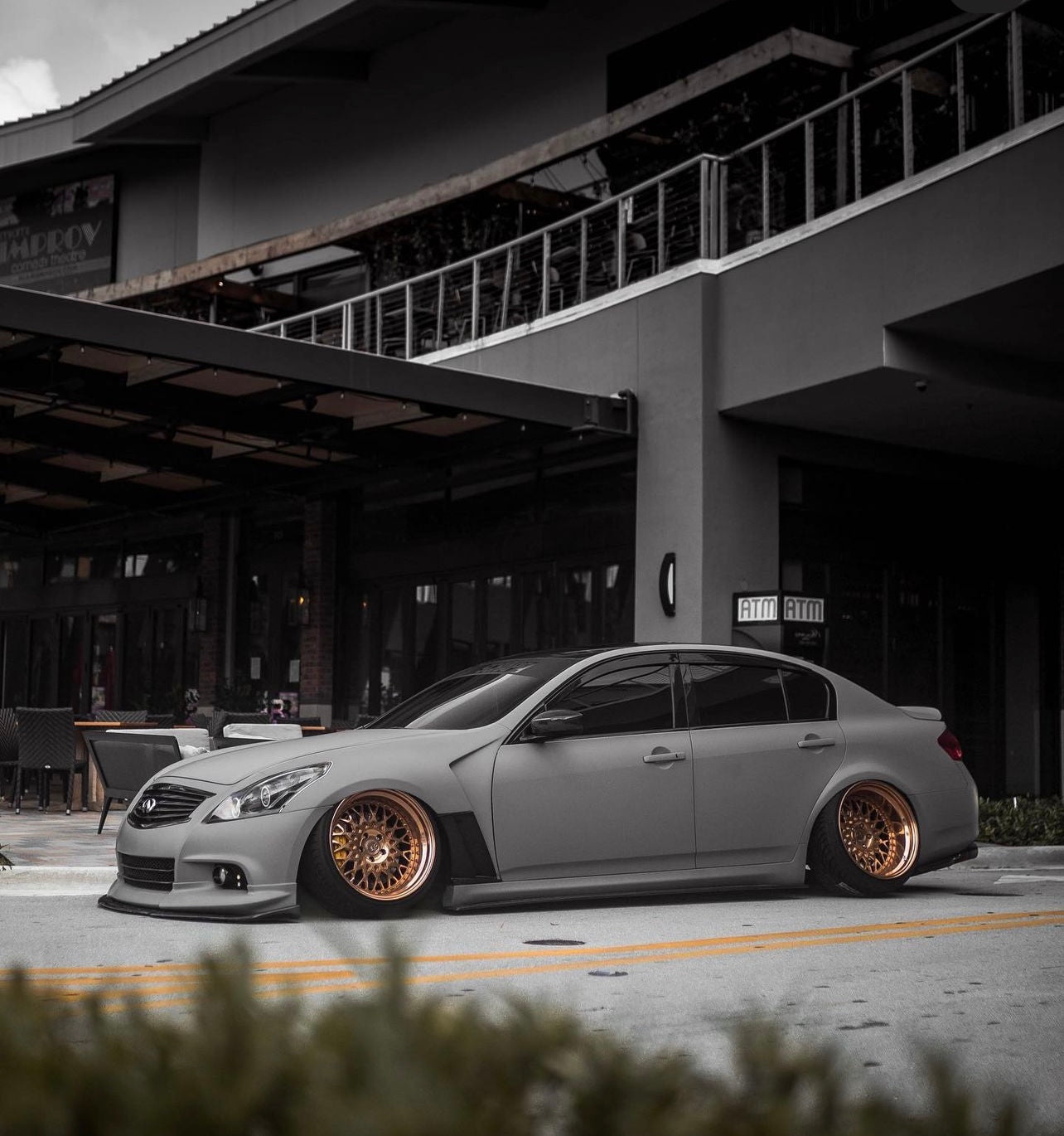2007+ INFINITI CARBON FIBER SIDE SPLITTERS